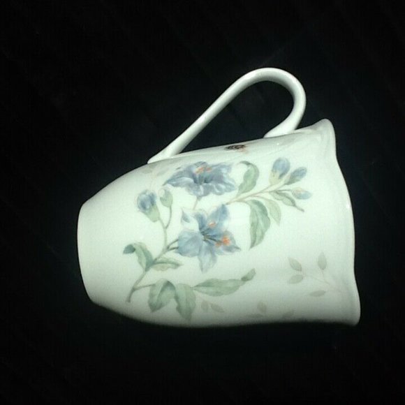 🔴 FINAL MARK ⬇️ new Lenox Butterfly Meadow 12 fl oz Porcelain Coffee Mug - Picture 4 of 8